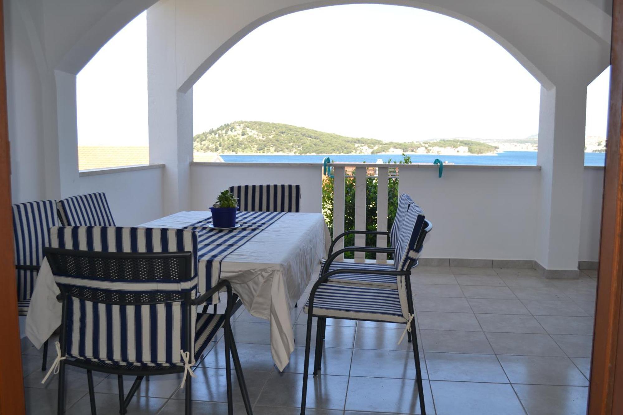 Holiday Apartments Lucic - Feels Like Home, Away From Home Ražanj Εξωτερικό φωτογραφία