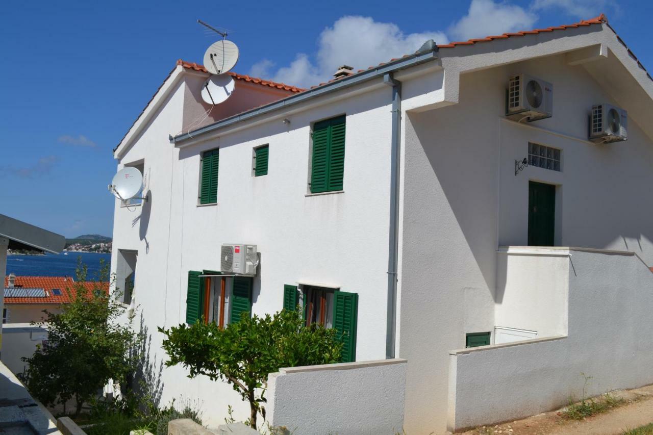 Holiday Apartments Lucic - Feels Like Home, Away From Home Ražanj Εξωτερικό φωτογραφία