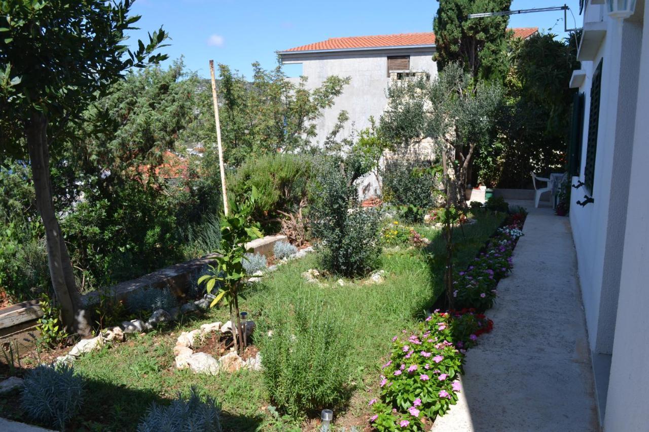 Holiday Apartments Lucic - Feels Like Home, Away From Home Ražanj Εξωτερικό φωτογραφία